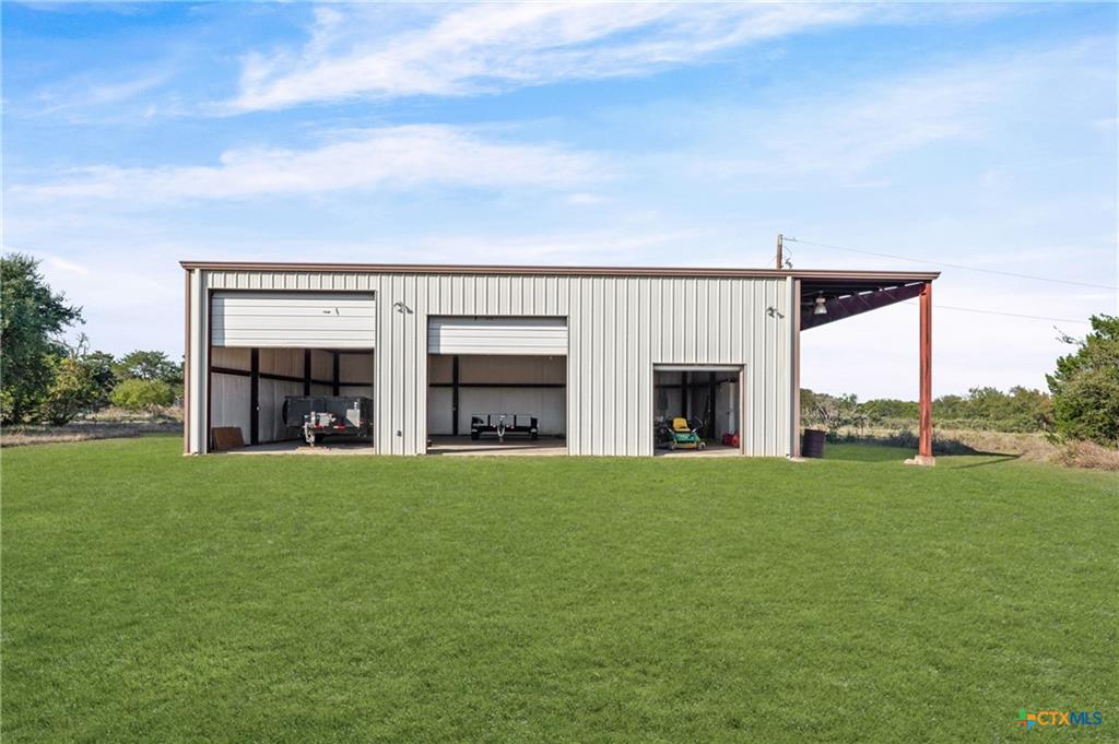 9011 Brewer LN