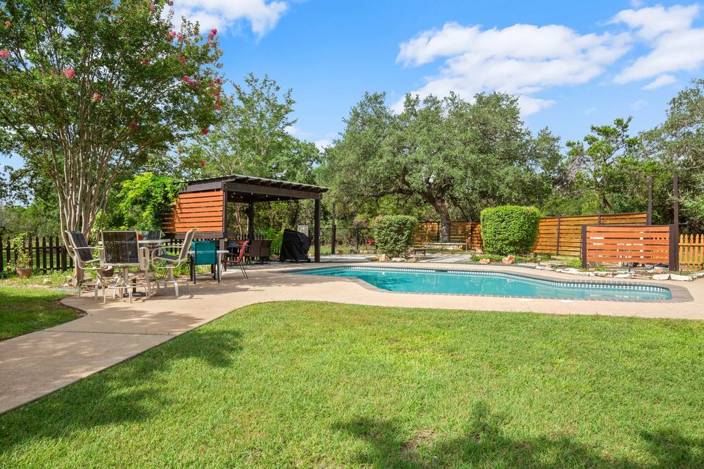 Photo of 350 Lost River RD, Georgetown, TX 78628 (MLS # 3702917)