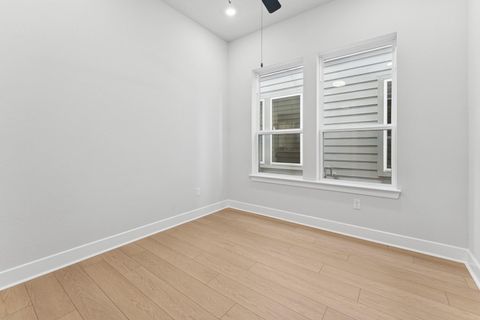 Tiny photo for 5509 Forks RD, Austin, TX 78747 (MLS # 1329555)
