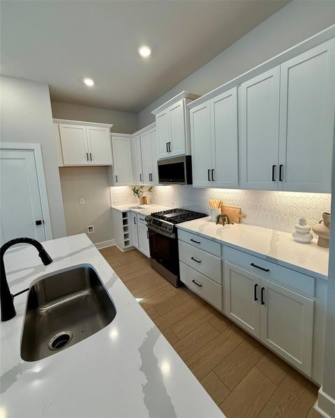 Tiny photo for 5509 Forks RD, Austin, TX 78747 (MLS # 1329555)