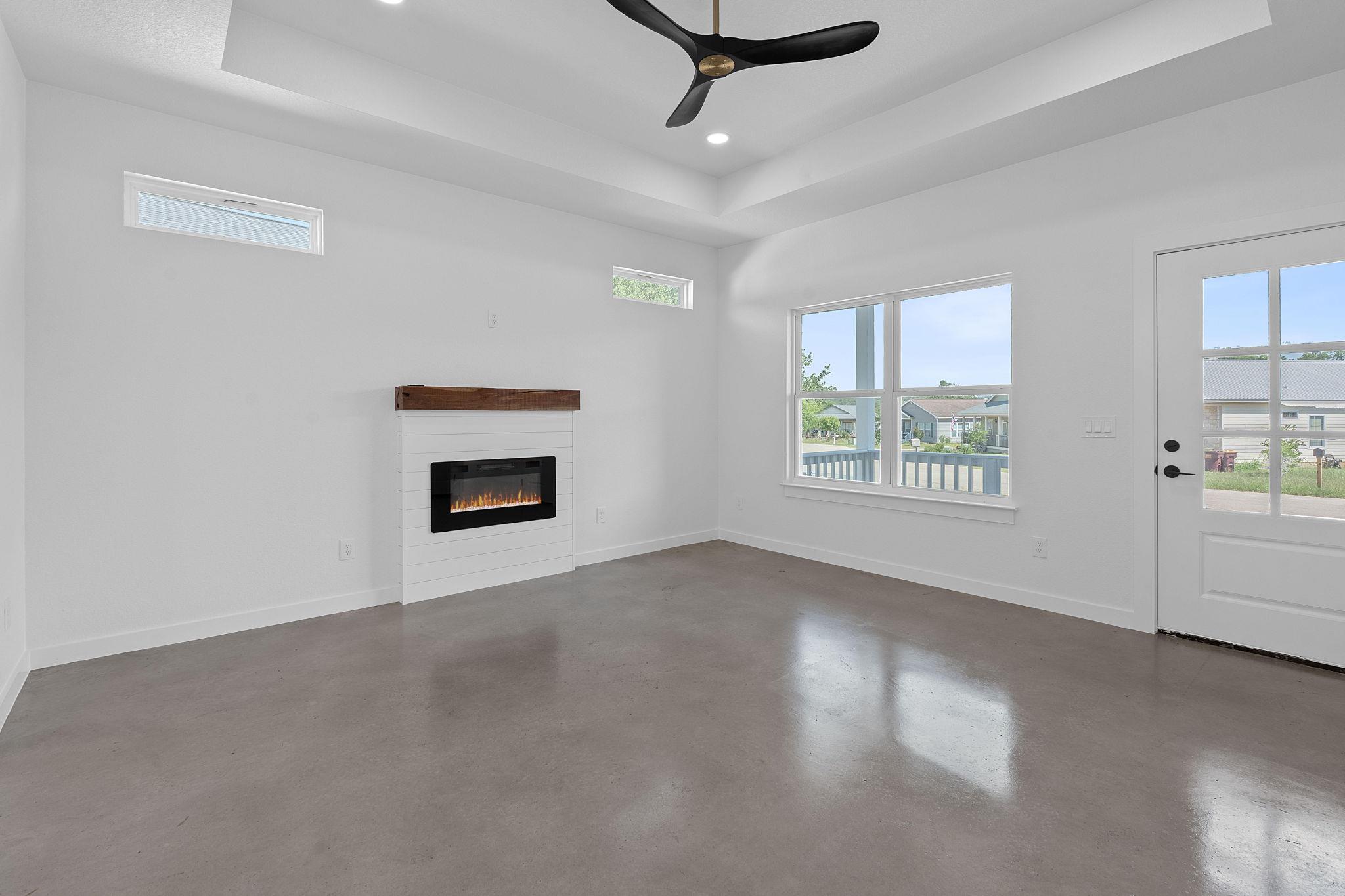 245 Heatherwood DR 2