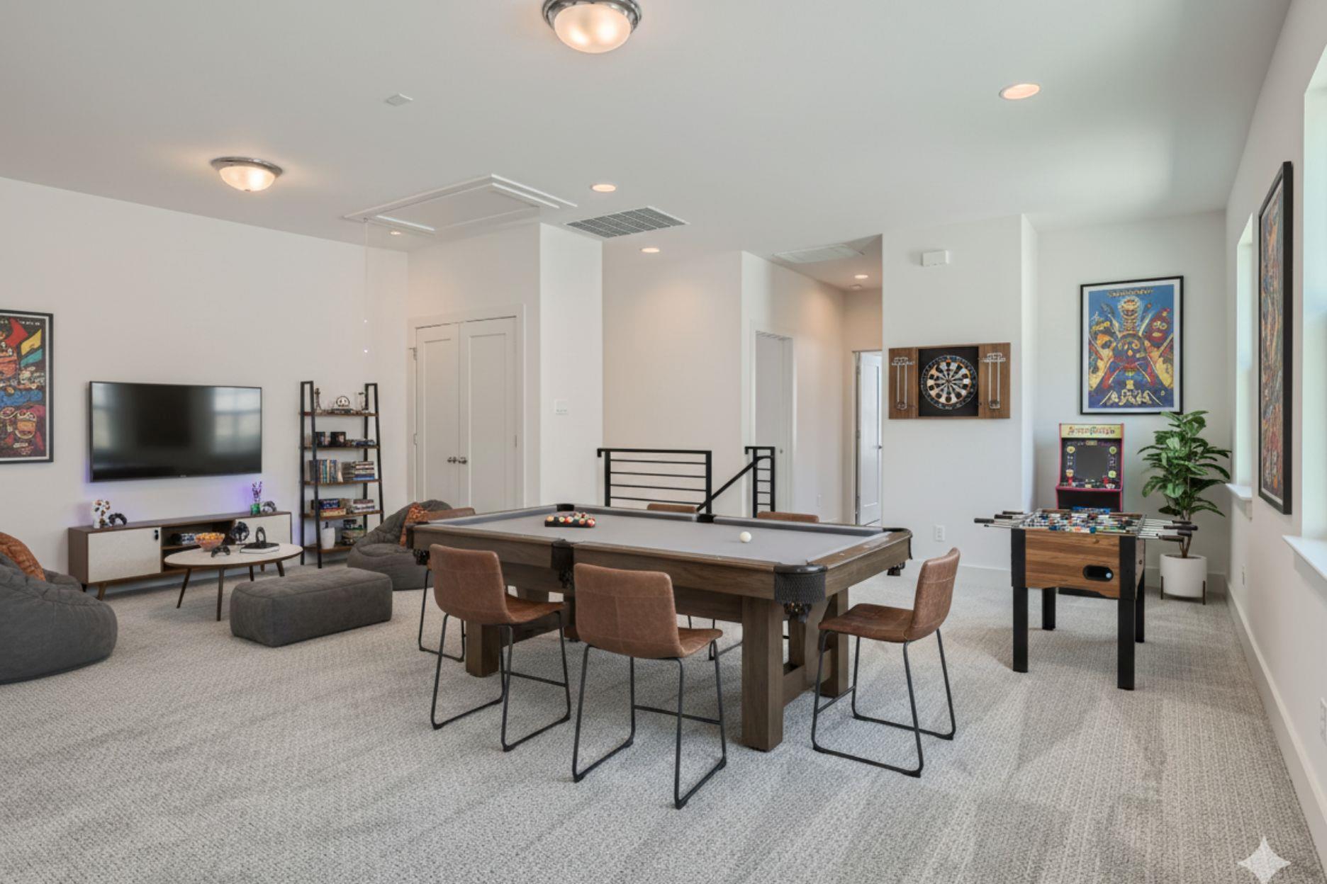 1531 N Red Bud LN 37