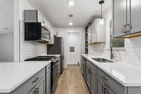 Tiny photo for 122 Havana ST, Austin, TX 78704 (MLS # 6219006)