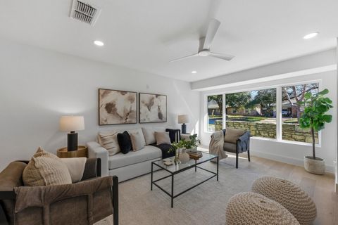 Tiny photo for 623 Amesbury LN, Austin, TX 78752 (MLS # 6270935)