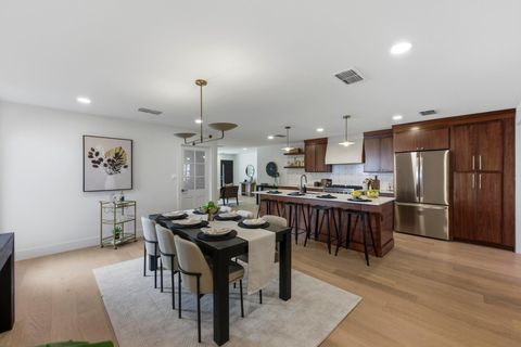 Tiny photo for 623 Amesbury LN, Austin, TX 78752 (MLS # 6270935)