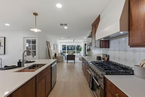 Tiny photo for 623 Amesbury LN, Austin, TX 78752 (MLS # 6270935)