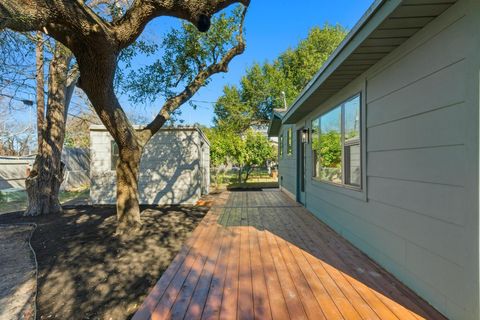 Tiny photo for 623 Amesbury LN, Austin, TX 78752 (MLS # 6270935)