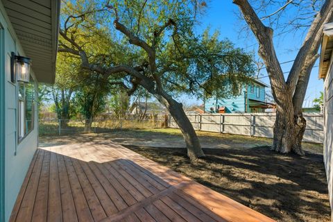 Tiny photo for 623 Amesbury LN, Austin, TX 78752 (MLS # 6270935)