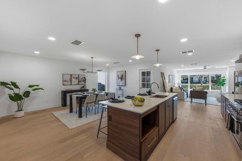 Tiny photo for 623 Amesbury LN, Austin, TX 78752 (MLS # 6270935)