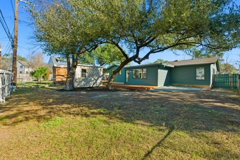 Tiny photo for 623 Amesbury LN, Austin, TX 78752 (MLS # 6270935)