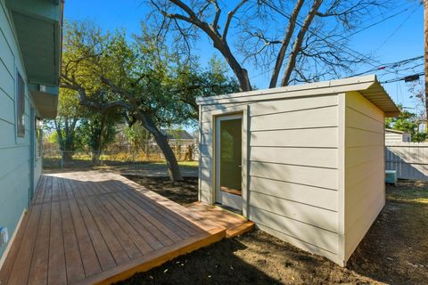 Tiny photo for 623 Amesbury LN, Austin, TX 78752 (MLS # 6270935)