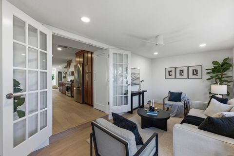 Tiny photo for 623 Amesbury LN, Austin, TX 78752 (MLS # 6270935)