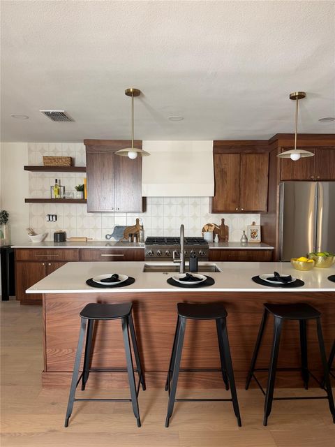 Photo of 623 Amesbury LN, Austin, TX 78752 (MLS # 6270935)