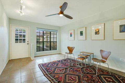Tiny photo for 2301 Lawnmont Ave #5, Austin, TX 78756 (MLS # 5049440)