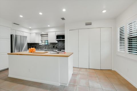 Tiny photo for 2301 Lawnmont Ave #5, Austin, TX 78756 (MLS # 5049440)