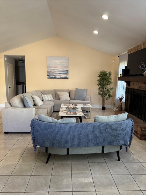 Tiny photo for 102 Skyloop DR, Austin, TX 78745 (MLS # 4867970)