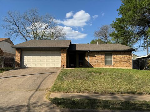 Photo of 102 Skyloop DR, Austin, TX 78745 (MLS # 4867970)