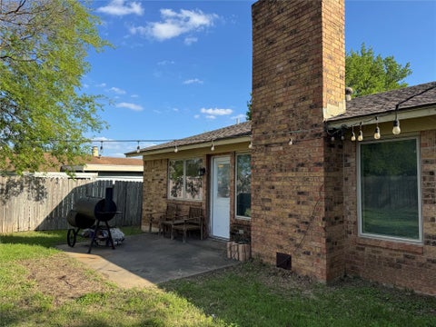 Tiny photo for 102 Skyloop DR, Austin, TX 78745 (MLS # 4867970)
