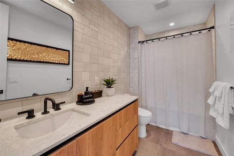 Tiny photo for 84 East Ave #3208, Austin, TX 78701 (MLS # 5827109)