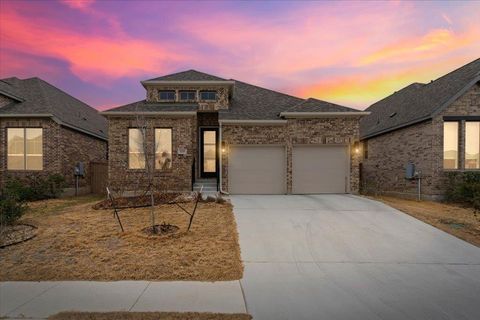 Photo of 120 Plumbago LOOP, Bastrop, TX 78602 (MLS # 5033604)