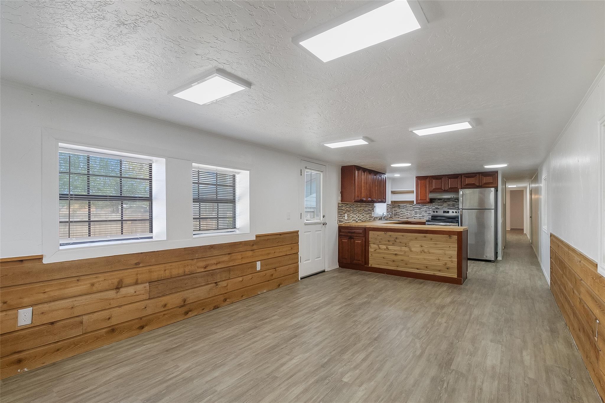1511 Arrowhead TRL
