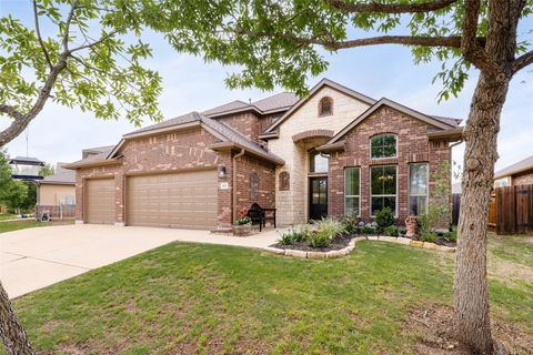 Photo of 611 Irvin DR, San Marcos, TX 78666 (MLS # 3102120)