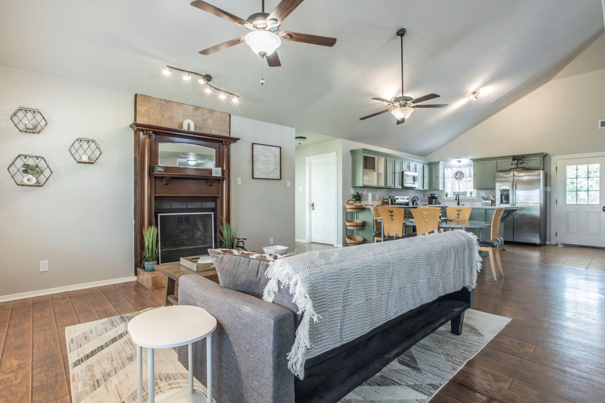 14596 Touchstone RD 3