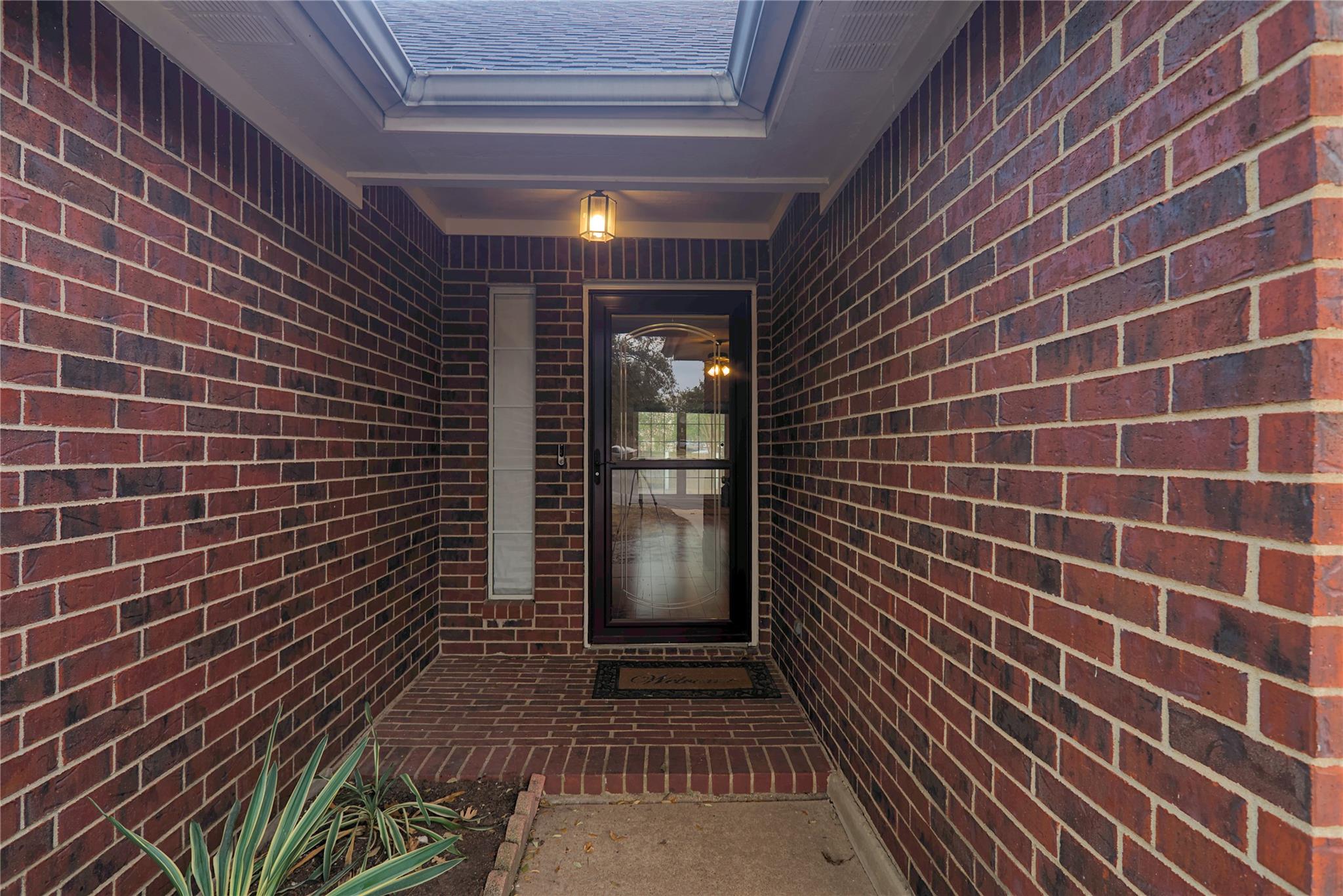3244 Winding WAY
