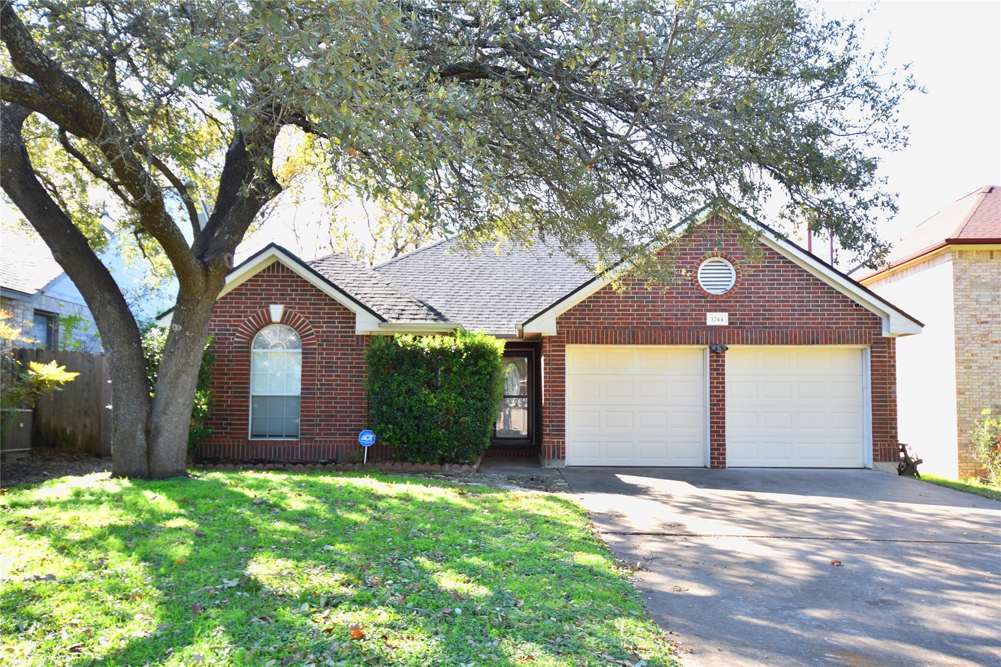 3244 Winding WAY