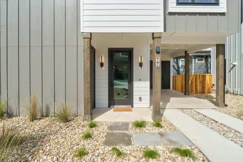 Photo of 1736 Bunche RD #B5, Austin, TX 78721 (MLS # 6063378)