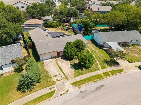 Tiny photo for 8503 Stillwood LN, Austin, TX 78757 (MLS # 2015690)
