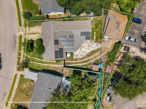 Photo of 8503 Stillwood LN, Austin, TX 78757 (MLS # 2015690)