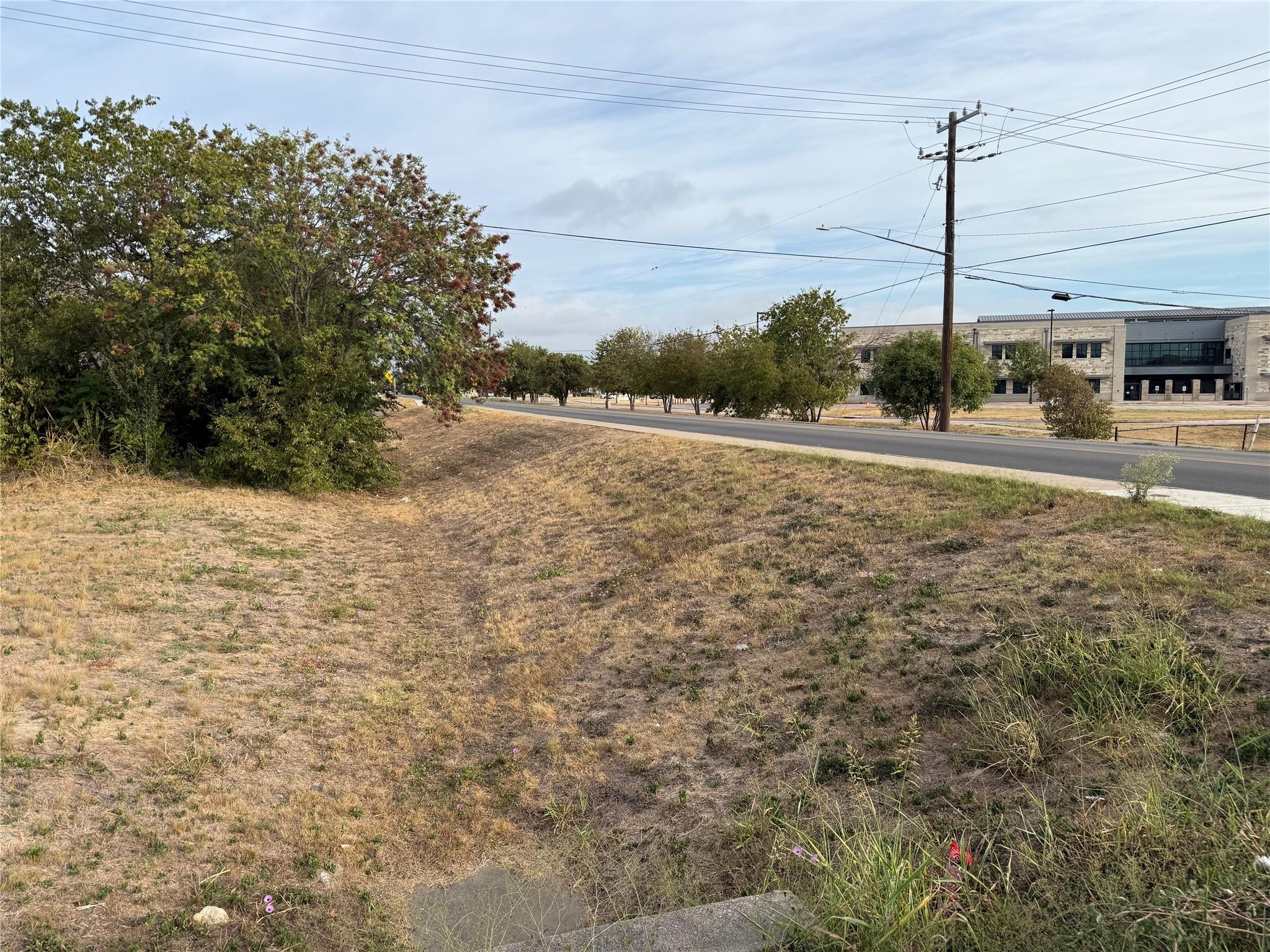 2012 Maple ST