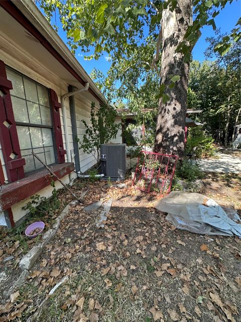 Tiny photo for 3105 Ray Wood DR, Austin, TX 78704 (MLS # 9813367)