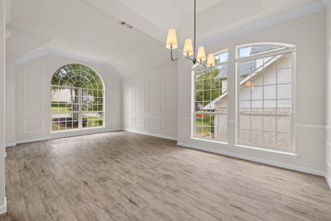 Tiny photo for 10100 Scull Creek DR, Austin, TX 78730 (MLS # 6166714)