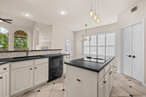 Tiny photo for 10100 Scull Creek DR, Austin, TX 78730 (MLS # 6166714)