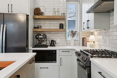 Tiny photo for 4907 Delores Ave, Austin, TX 78721 (MLS # 2483279)