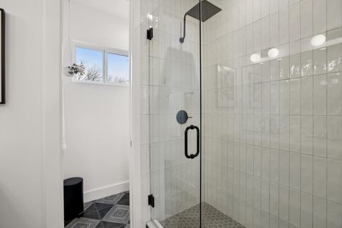 Tiny photo for 4907 Delores Ave, Austin, TX 78721 (MLS # 2483279)