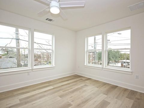 Tiny photo for 1116 Atkinson RD, Austin, TX 78752 (MLS # 7339697)