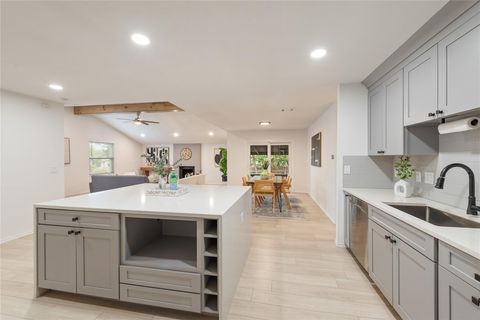 Tiny photo for 6809 Lunar DR, Austin, TX 78745 (MLS # 3456205)