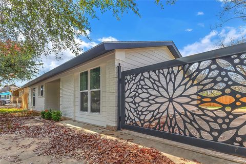 Tiny photo for 6300 Merriwood DR, Austin, TX 78745 (MLS # 2812374)