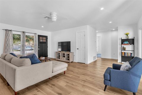 Tiny photo for 6300 Merriwood DR, Austin, TX 78745 (MLS # 2812374)
