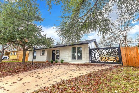 Tiny photo for 6300 Merriwood DR, Austin, TX 78745 (MLS # 2812374)