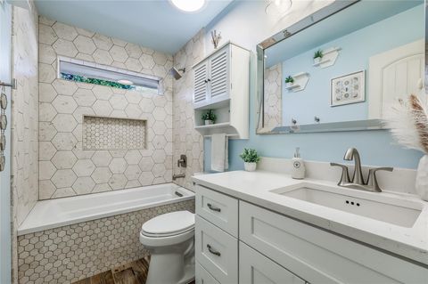 Tiny photo for 18501 Lakehead CIR, Point Venture, TX 78645 (MLS # 5081416)