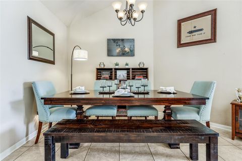 Tiny photo for 18501 Lakehead CIR, Point Venture, TX 78645 (MLS # 5081416)