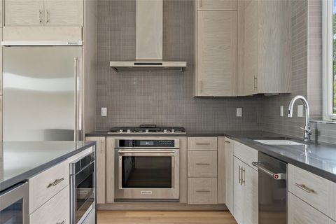 Tiny photo for 900 S 2nd ST #18, Austin, TX 78704 (MLS # 6257720)