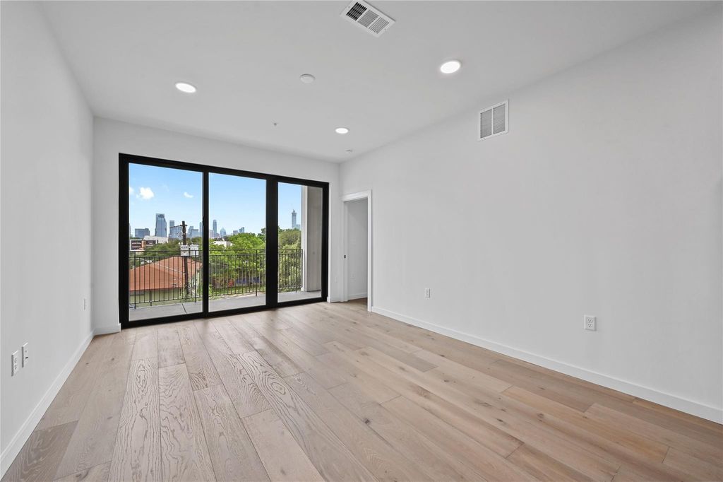 Photo of 2209 S 1st ST #209, Austin, TX 78704 (MLS # 2198781)