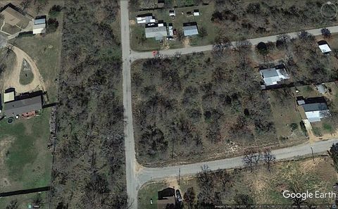 1645 Cree TRL Kingsland TX 78639
