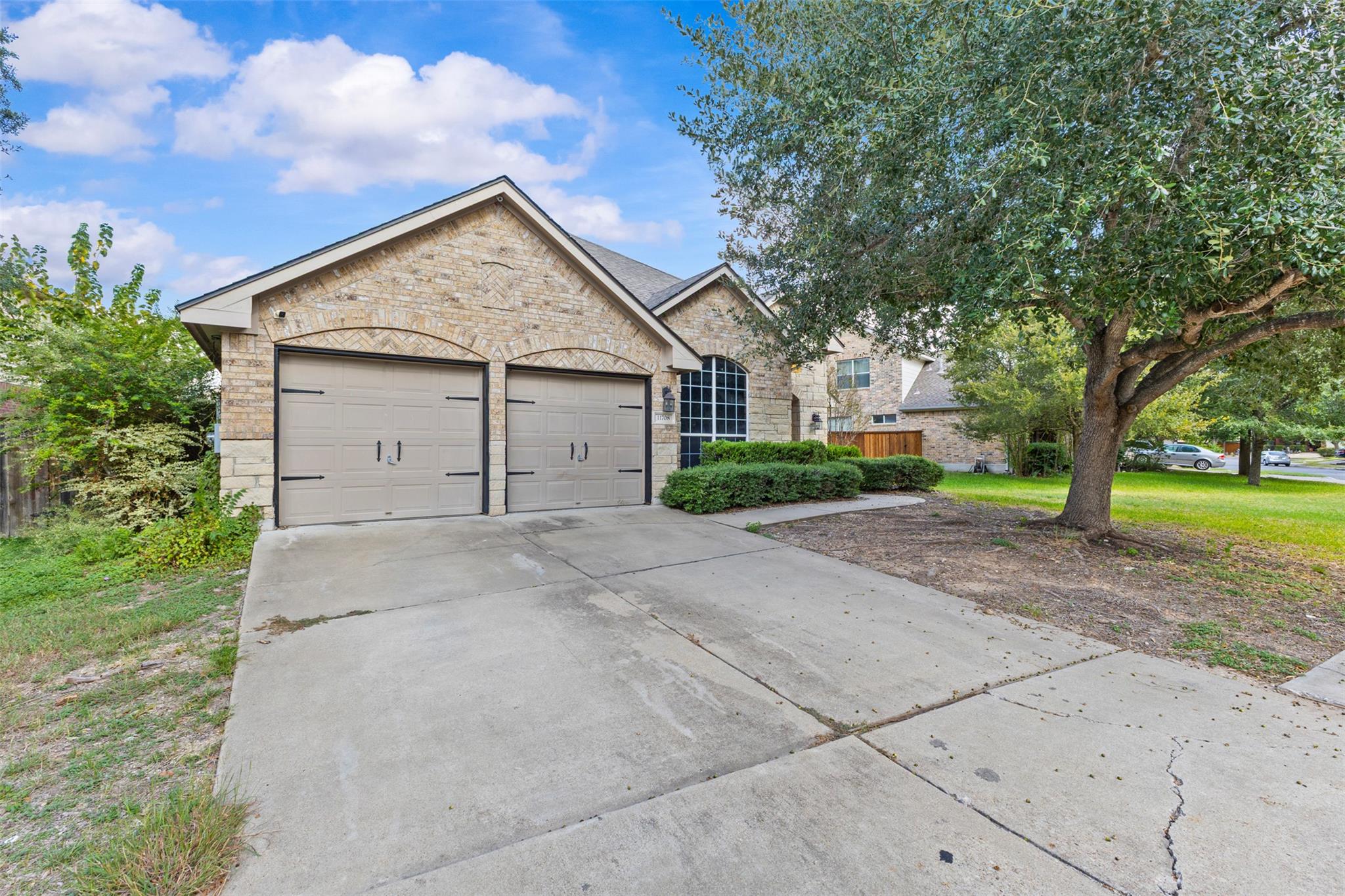 11708 Pillion PL