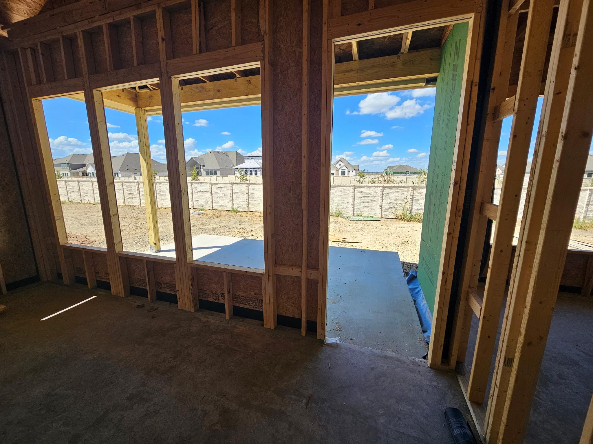 19608 Domino Champ RD